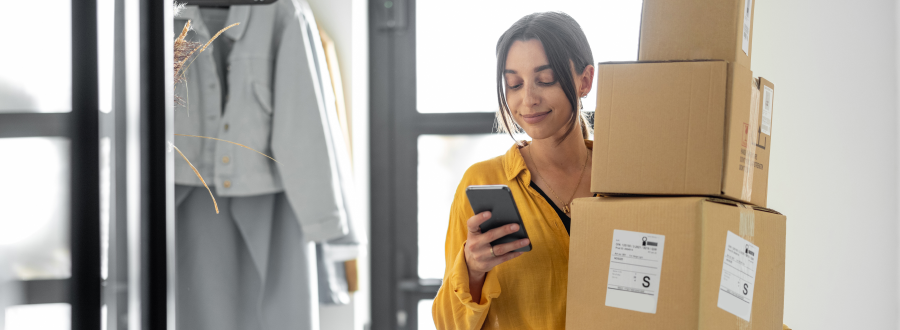 Para as mulheres que buscam reforçar a segurança pessoal e da família, o Active Mobile V4 oferece várias funcionalidades práticas. 